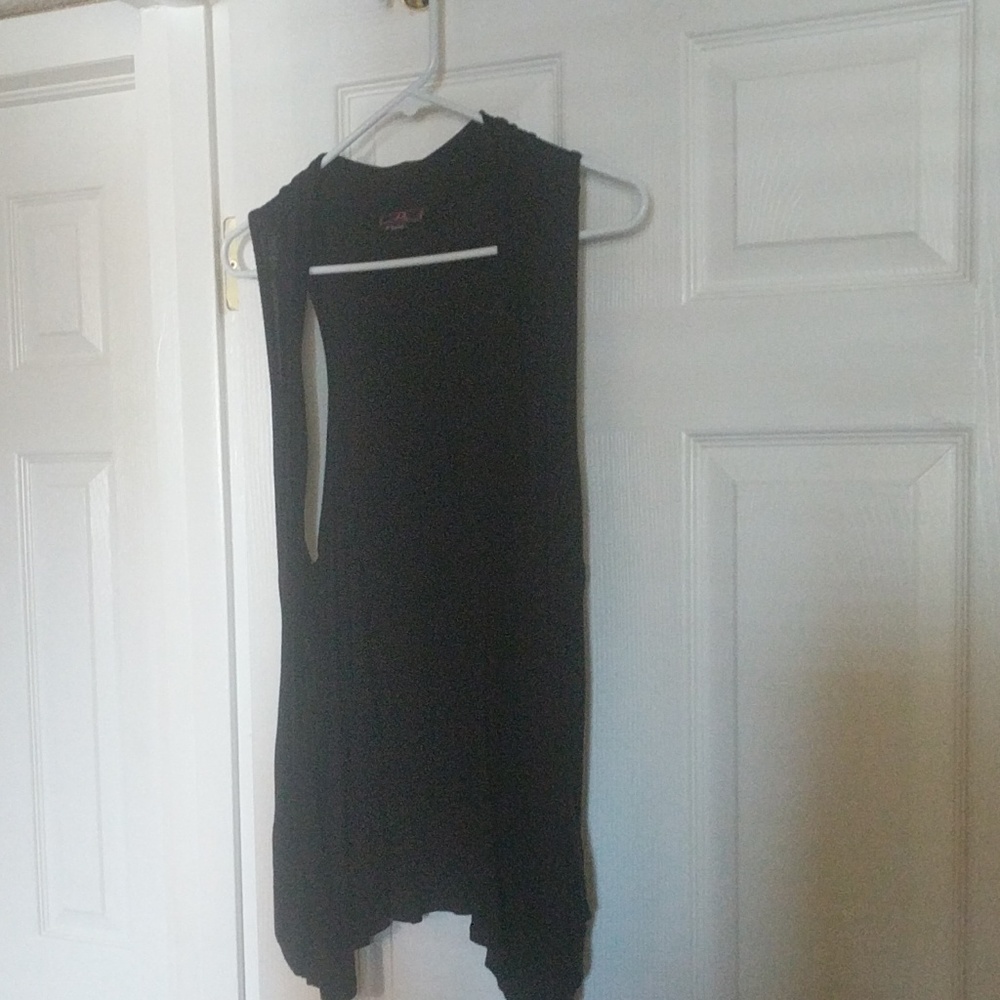 Light weight long vest